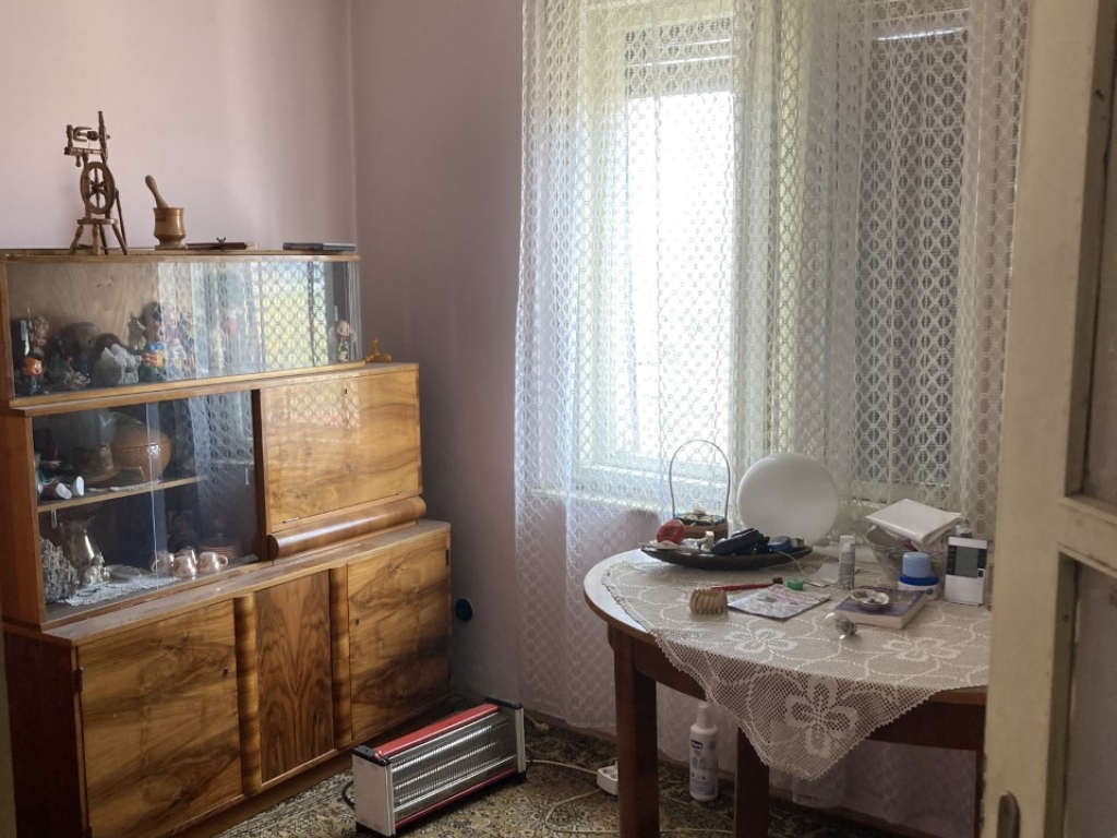 Kragujevac Stan trosoban Centar - preko Lepenice