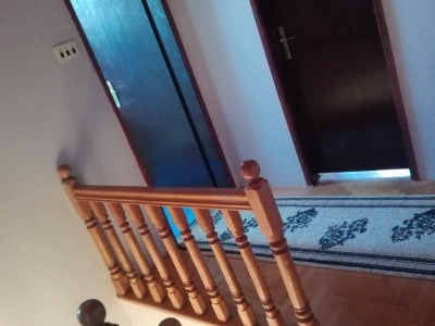 Kuća cetvorosoban i veci Aerodrom