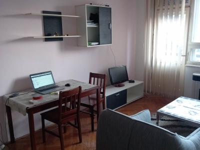 Kragujevac Stan dvoiposoban Centar