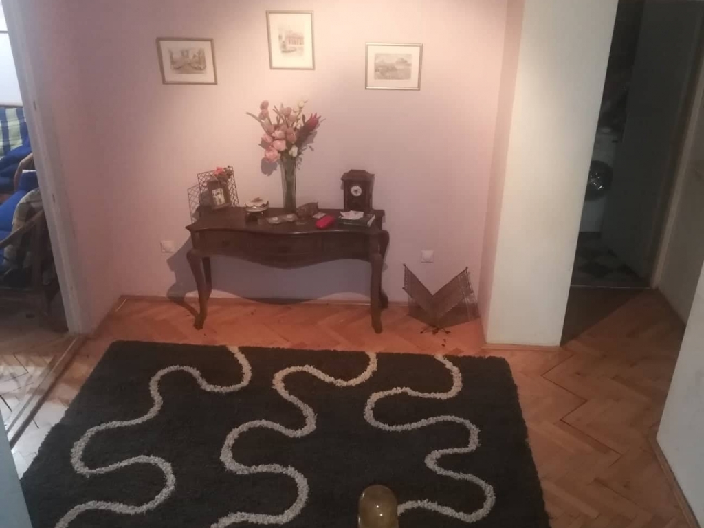 Kragujevac Kuća Troiposoban Denino brdo