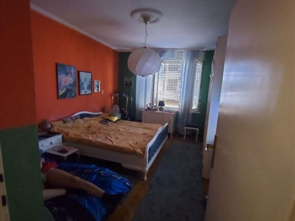 Kragujevac Stan dvoiposoban Centar