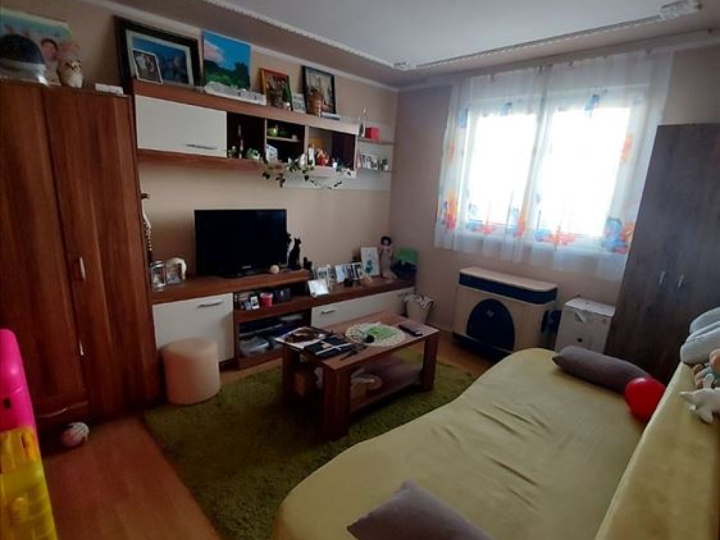 Kragujevac Kuća cetvorosoban i veci Bresnica