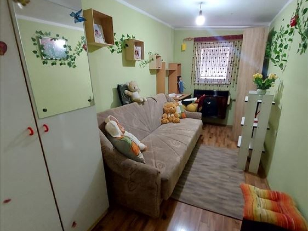 Kragujevac Kuća cetvorosoban i veci Bresnica