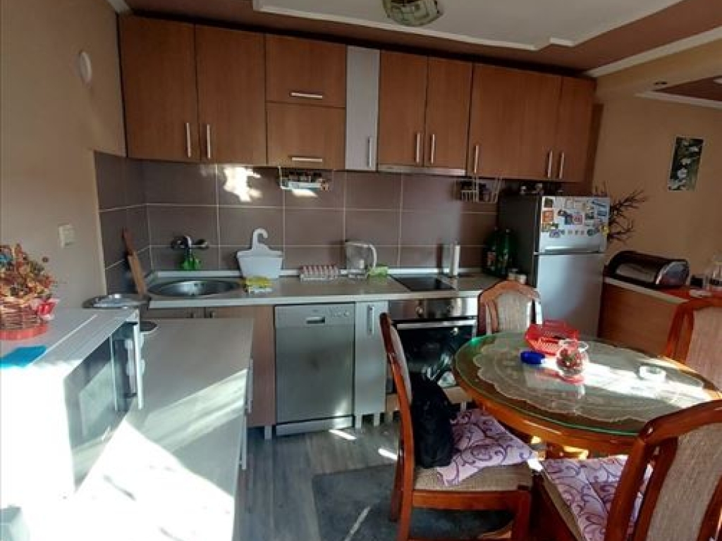 Kragujevac Kuća cetvorosoban i veci Bresnica