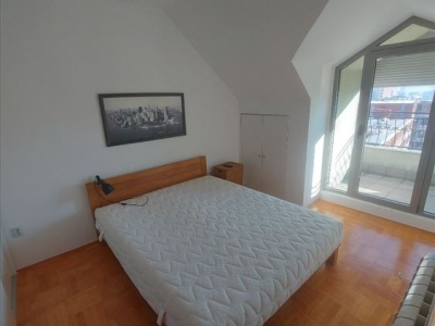Kragujevac Stan cetvorosoban i veci Erdoglija