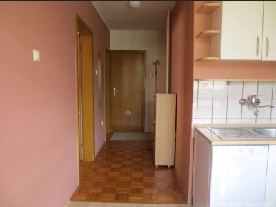 Kragujevac Stan dvoiposoban Centar - preko Lepenice