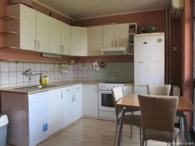 Kragujevac Stan dvoiposoban Centar - preko Lepenice