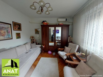 Kragujevac Stan dvosoban Centar